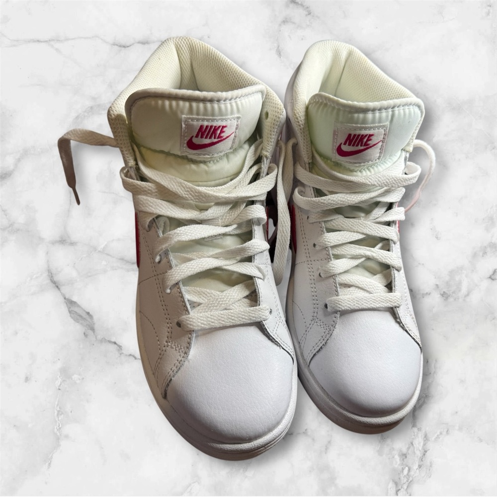 Nike White & Pink Women’s Court Royals